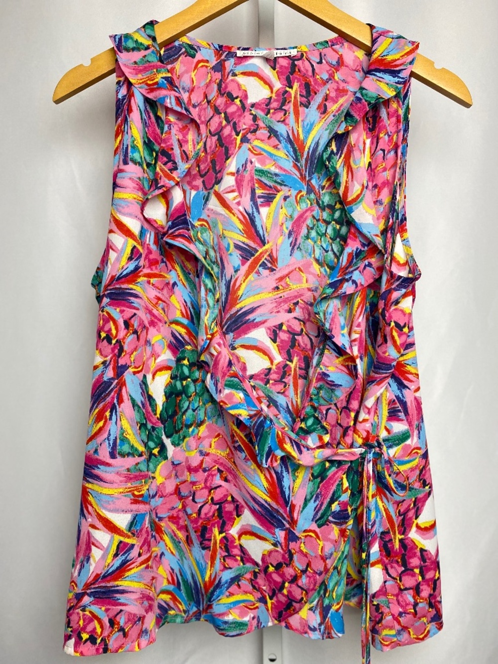 Violet & Claire Womenʻs Vibrant Colorful Pink Pineapple Wrap Front Blouse XL